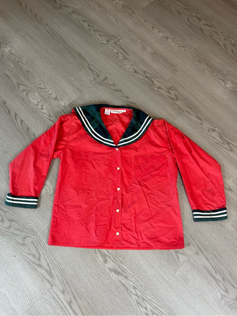 Red Sailor-Collar Button-Front Women's Shirt